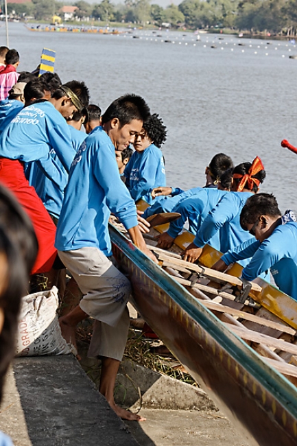 Phimai boat races-053